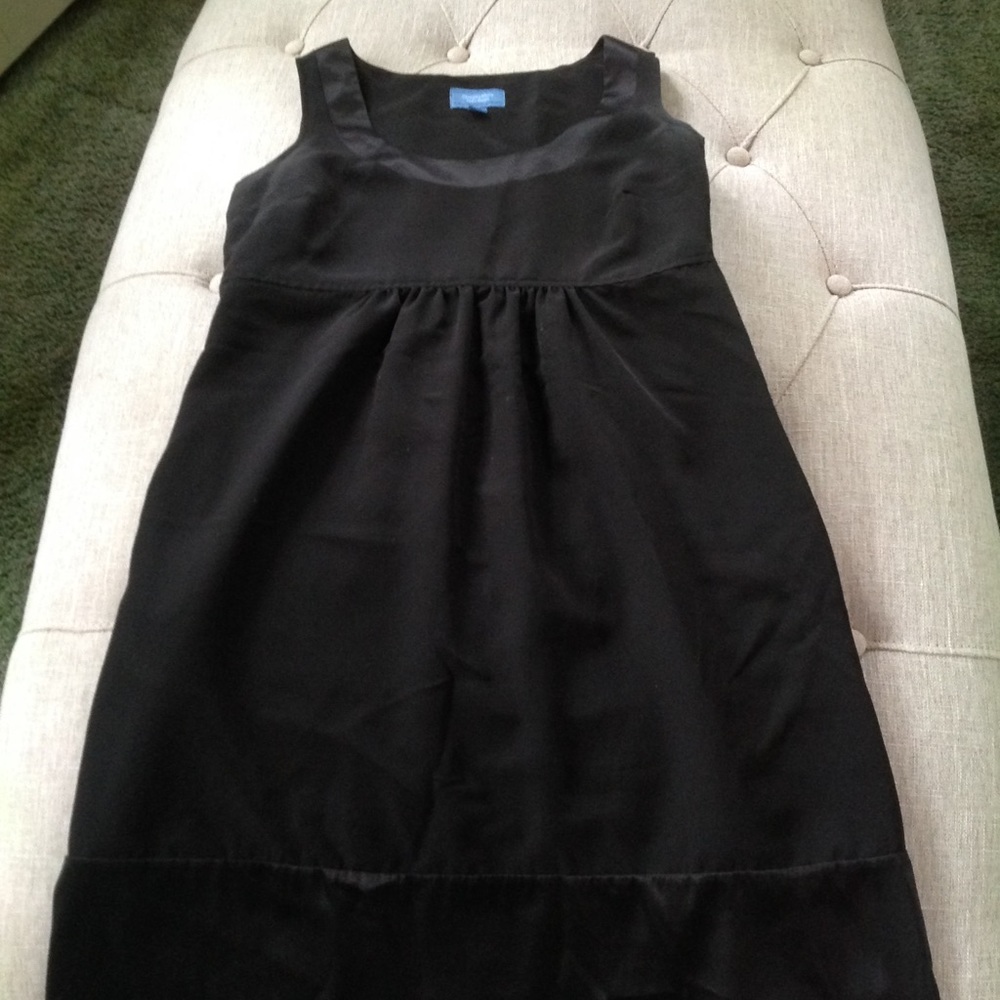 Vera Wang Little Black Dress, size 4